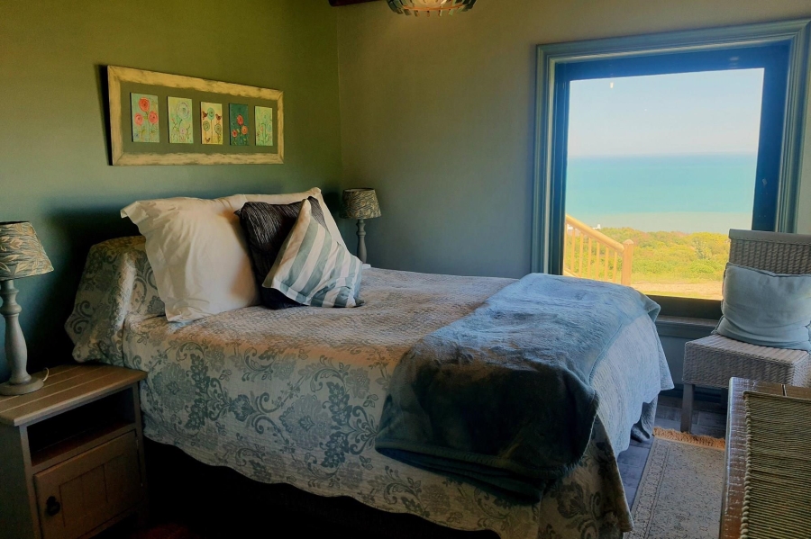 4 Bedroom Property for Sale in Fynbosstrand Western Cape